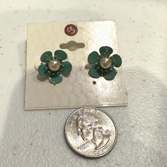 NWT 3 pair MIXIT Earrings- gold & silver tones w/ green accent; Dressbarn Flower - Picture 6 of 7